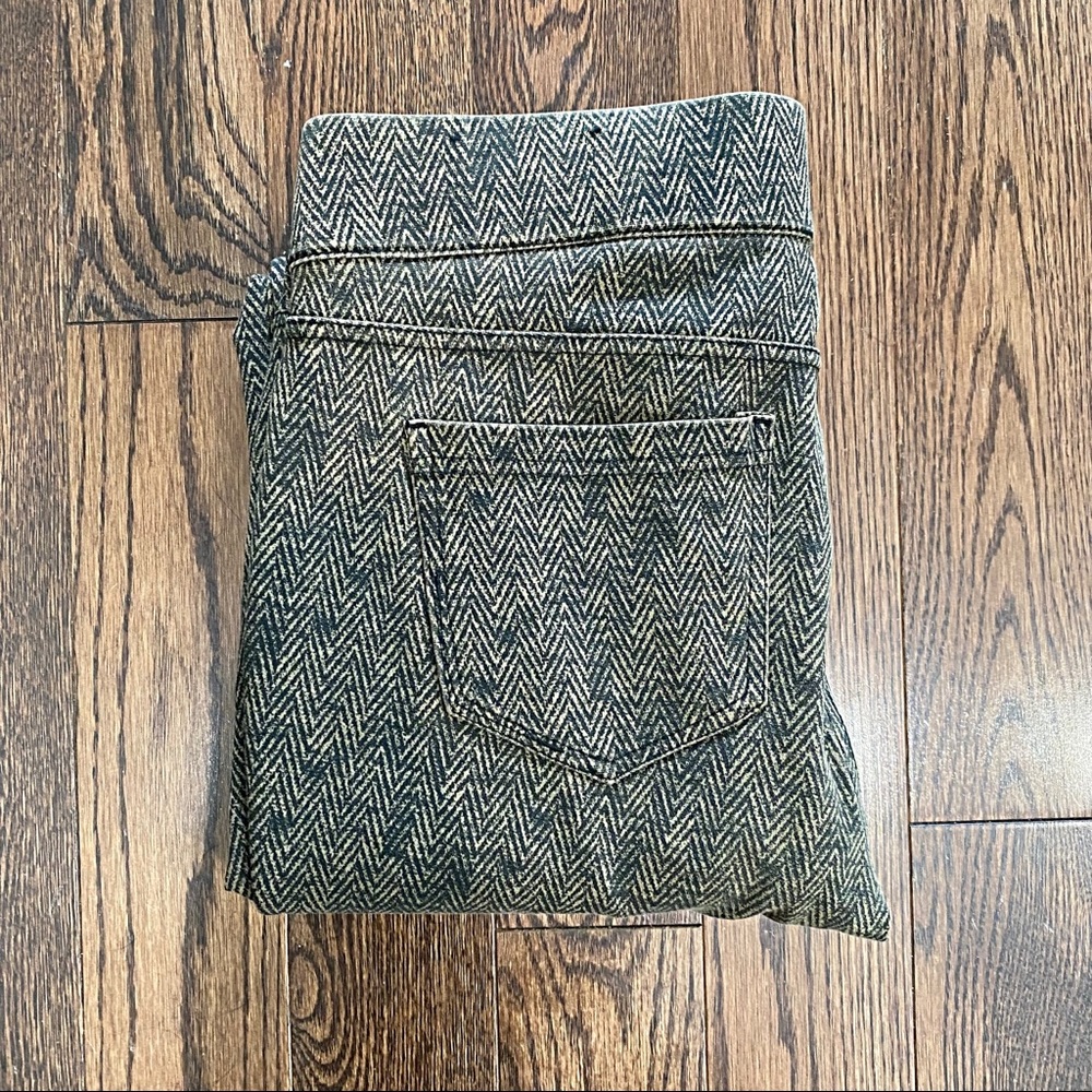 {Liverpool} Printed Pull-on Jeans, 6